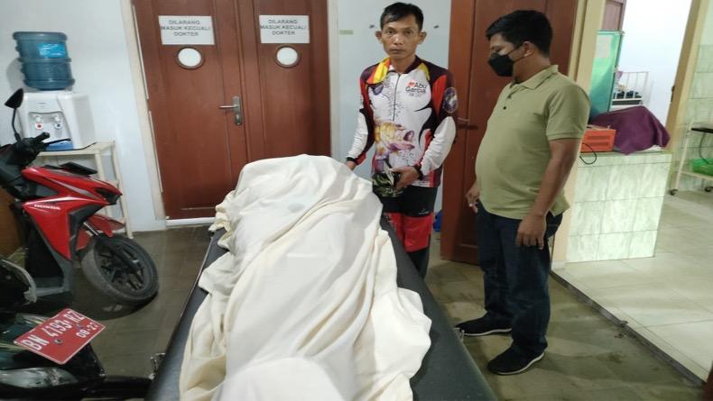 Dua Pemancing Tewas Tersambar Petir di Perairan Bangka Barat