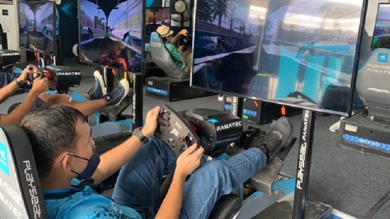 Keren! Penonton Formula E Jakarta Bisa Jajal Langsung Sensasi Balapan Virtual di Sirkuit Ancol