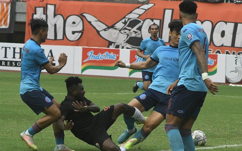 Hasil Uji Coba: Persija Dikalahkan Sabah FC, Debut Thomas Doll Tercoreng