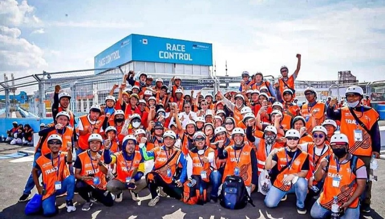 Di Balik Kesuksesan Formula E, Anies : Petugas Konstruksi hingga Kesehatan Bekerja dalam Sunyi