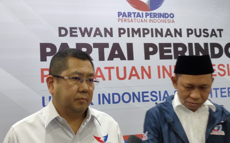 Lantik Ketua Bidang Organisasi dan Kader Perindo, HT: Kita Terus Cari Kader yang Majukan Partai dan Indonesia