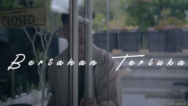 Chord Gitar dan Lirik Lagu Bertahan Terluka Fabio Asher