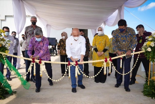 Kemenkop UKM Kembangkan Kemitraan Koperasi Peternak Susu dengan Nestle Indonesia