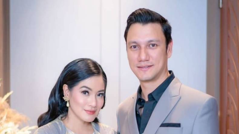 7 Artis Indonesia yang Menikah dengan Idolanya, Ada yang Ngefans sejak SMP