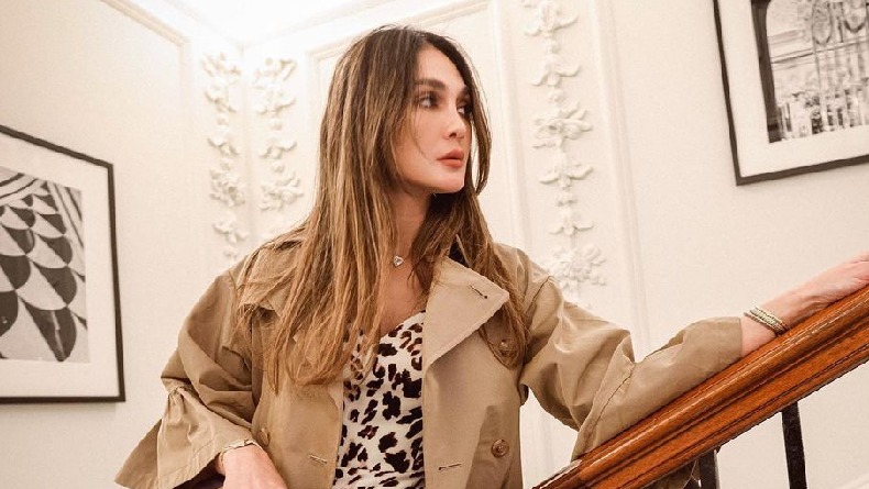 9 Artis Cantik Indonesia yang Mempunyai Tubuh Jangkung, Istri Baim Wong Paling Tinggi