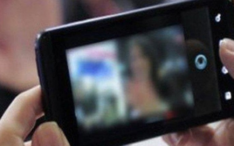 Diajak Video Call Sex, Perempuan di Katingan Tak Sadar Direkam lalu Diperas