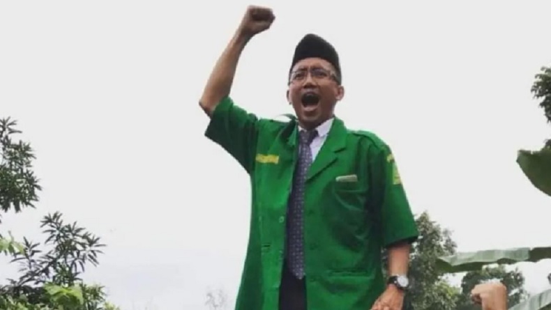 Ketua GP Ansor Luthfi Thomafi Wafat, KH Mustofa Bisri: Orang yang Baik Seperti Ayahnya