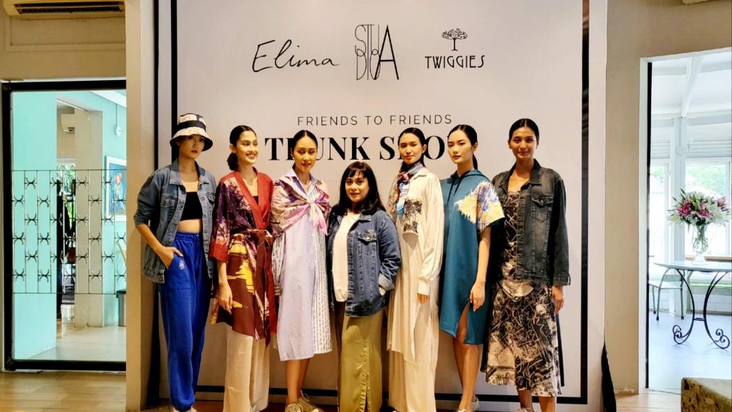 Unik! Desainer Muda Asal Singapura Ini Baru Berani Melihat Hasil Rancangannya saat Pandemi Mereda