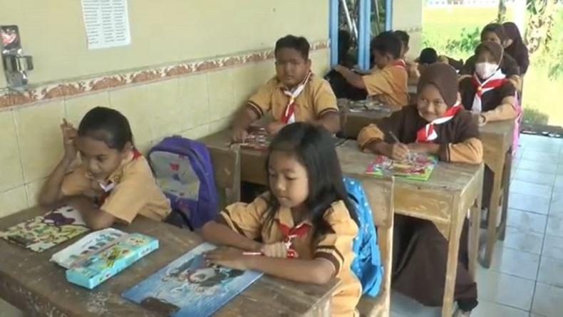 Bangunan SD di Grobogan Ini Rusak Parah, Orang Tua Murid Ikut Cemas
