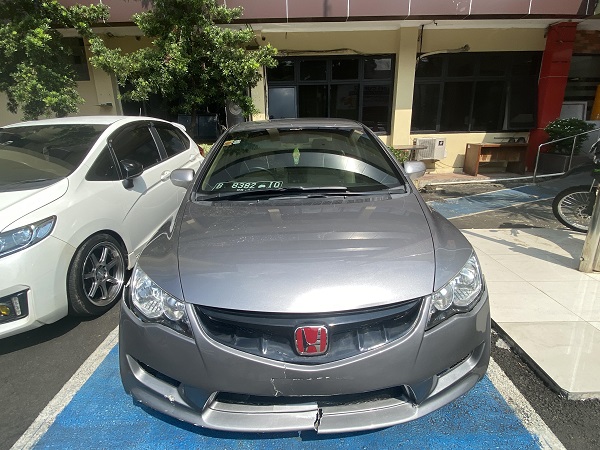 Potret Mobil Penabrak Polisi di Kebayoran Baru: Kaca Bolong Tertembak, Bumper Patah