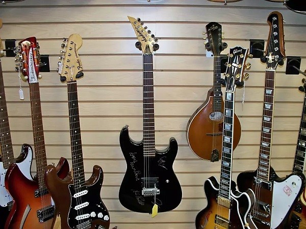 Wow, Produsen Alat Musik Indonesia Raih Transaksi Rp31,7 Triliun di The NAMM Show AS 