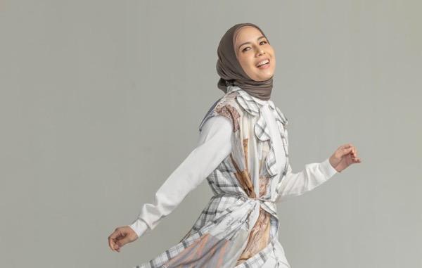 6 Tips Diet ala Tya Ariestya, Berhasil Turun Berat Badan 19 Kg dalam 4 Bulan!