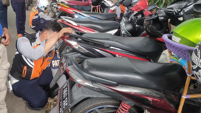 Cegah Kemacetan, Dishub DKI Jakarta Gencar Tertibkan Parkir Liar