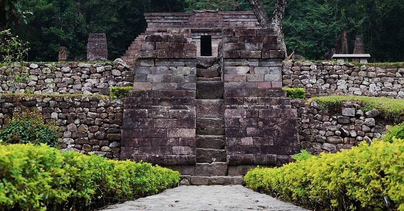 Terungkap, 3 Candi Misterius Ini Miliki Relief Janggal, Kini Populer Jadi Tempat Wisata