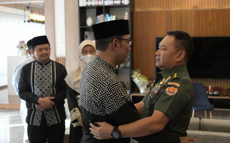Takziah ke Rumah Duka Eril, Jenderal Dudung: TNI AD Turut Berdukacita