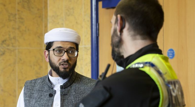 Inggris Pecat Seorang Ulama terkait Penolakan Film The Lady of Heaven tentang Putri Nabi Muhammad