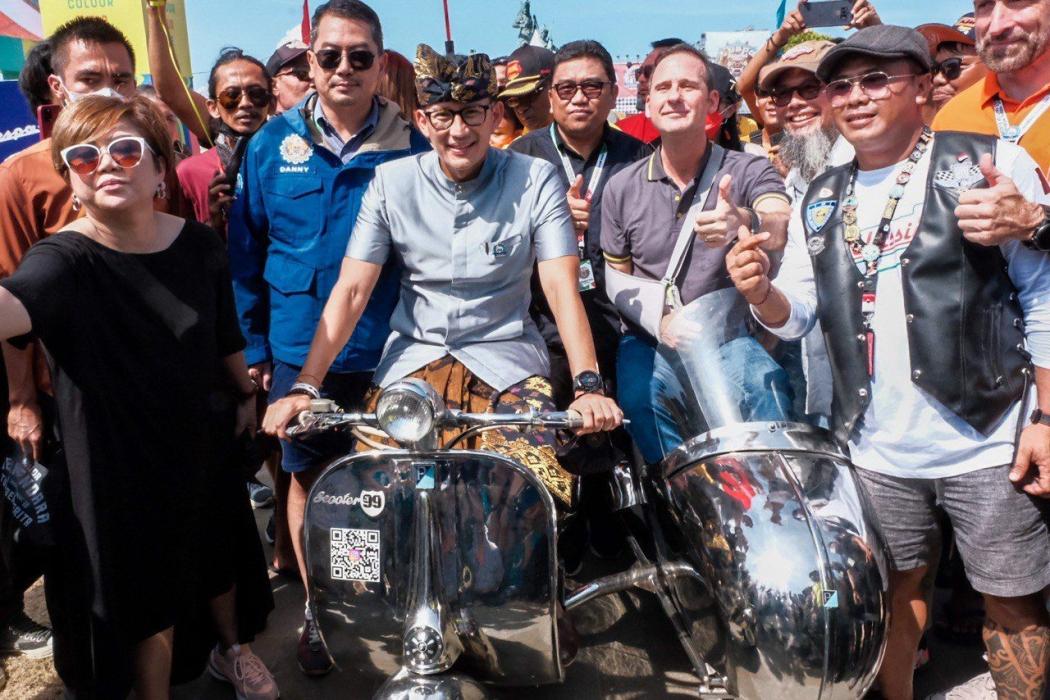 Vespa World Days 2022 Pecahkan Rekor Peserta, Sandiaga Uno: Komunitas Didorong Gelar Acara di Destinasi Wisata
