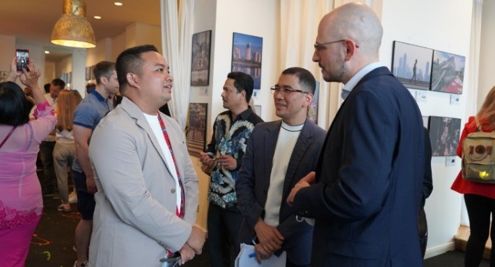 Konten Kreator DKI Ikut Pameran Seni di Berlin, Kenalkan Jakarta Lewat Foto
