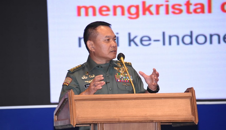 KSAD Jenderal Dudung Ajak Mahasiswa Jaga NKRI : Apapun Ancamannya Kita Harus Kompak