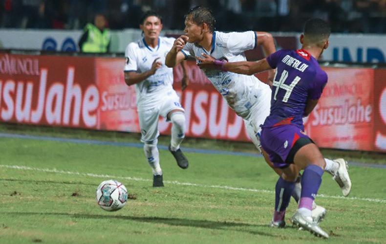 Hasil Piala Presiden 2022: Arema Bekuk Persik, Persaingan Grup D Makin Sengit