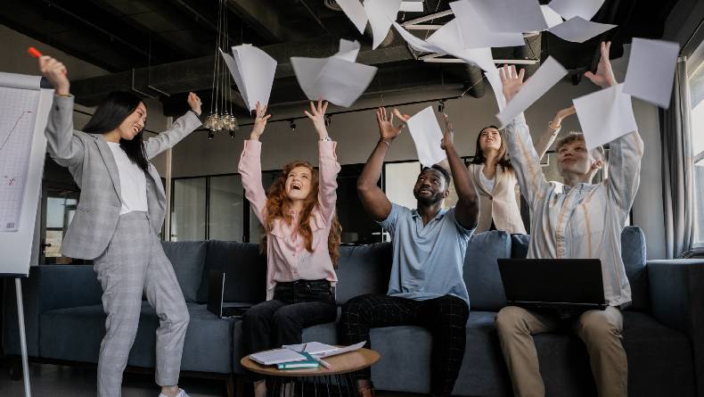 5 Ciri-ciri Orang Sukses di Usia Muda, Pastikan Punya Ini di Dirimu