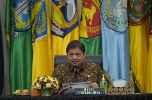 Menko Airlangga Minta Pemda Percepat Vaksinasi Booster hingga Pengentasan Kemiskinan Ekstrem