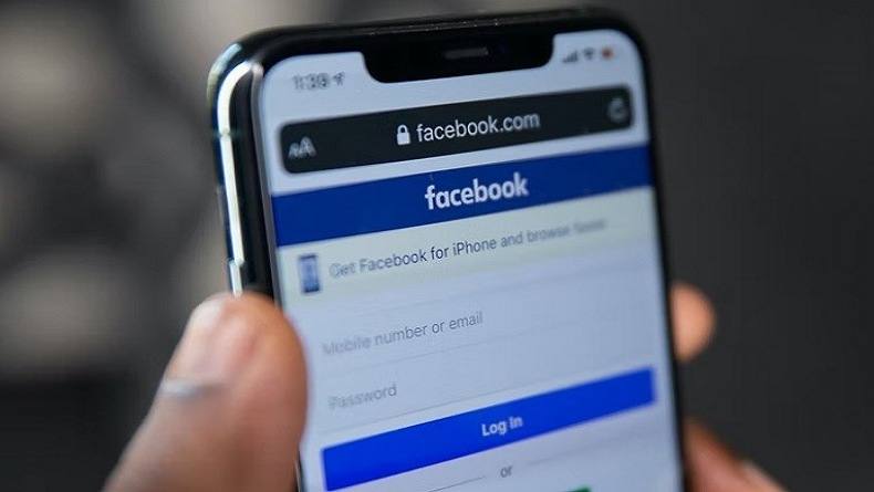 Dewan Blogger Rusia Minta Putin Cabut Pemblokiran Facebook dan Instagram