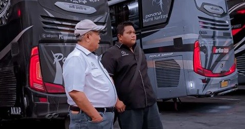 Bos PO Haryanto Bangun Jembatan untuk Warga agar Bisa ke Masjid, Netizen Terharu: Amal Jariyah Mengalir