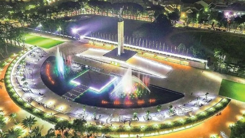 Asik! Air Mancur Taman Lapangan Banteng Jakpus Menari Lagi Sabtu dan Minggu Ini