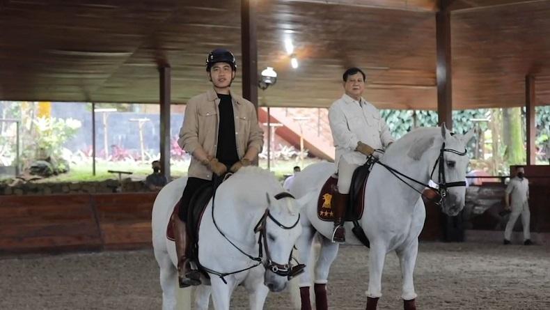 Begini Momen saat Gibran dan Prabowo Naik Kuda