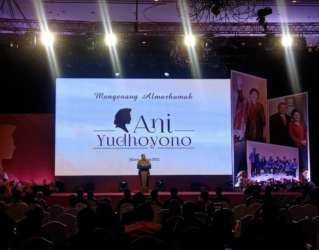 Mengenang Mendiang Ani Yudhoyono, SBY Minta Masyarakat Doakan Istrinya