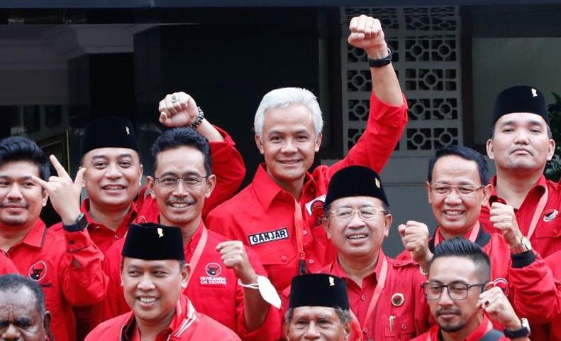 Elite PDIP Ingatkan Ganjar: Banteng Tegak Lurus dan Wajib Masuk Barisan
