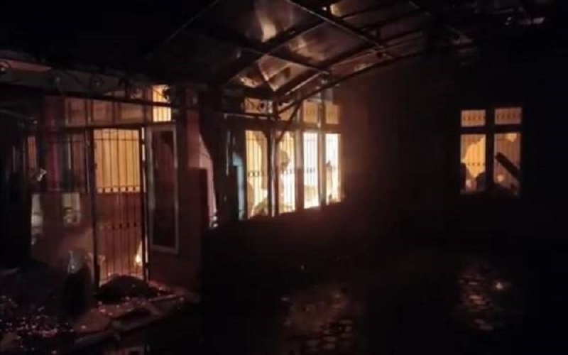 Kantor Kominfo Empat Lawang Ludes Terbakar, Api Muncul dari Belakang Gedung 