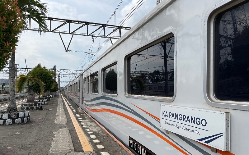 Longsor di Jalur Rel Cibadak-Parungkuda, 2 Perjalanan KA Pangrango Dibatalkan