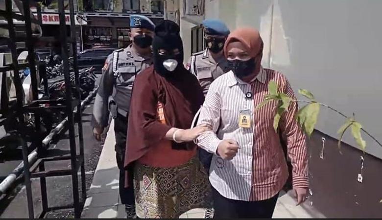 Tipu Ratusan Calon TKI hingga Rugi Miliaran Rupiah, Perempuan di Cilacap Ditangkap Polisi