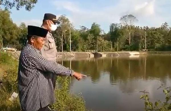 Diduga Kram saat Berenang, Ustaz di Sampang Meninggal Tenggelam di Waduk