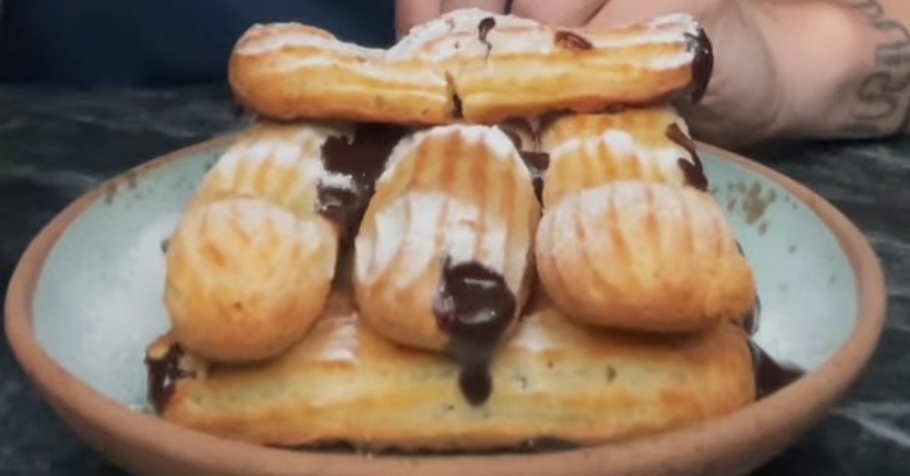 Cara Membuat Chocolate Eclair ala Prancis yang Enak dan Lumer, Cocok untuk Ide Jualan