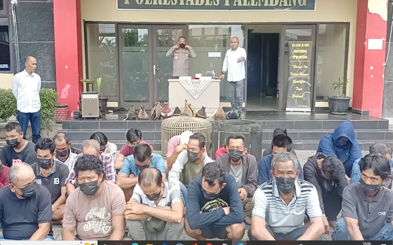 Polisi Gerebek Lokasi Judi di Palembang, 28 Pria Beragam Profesi Diangkut