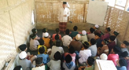 Asrama Kecil dan Kelas Kurang, Santri di Bali Tidur Berdesakan hingga Belajar Bergantian