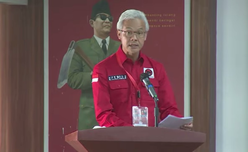 Ganjar Ditunjuk Megawati Bacakan Rekomendasi Rakernas PDIP soal Pemilu 2024, Begini Isinya