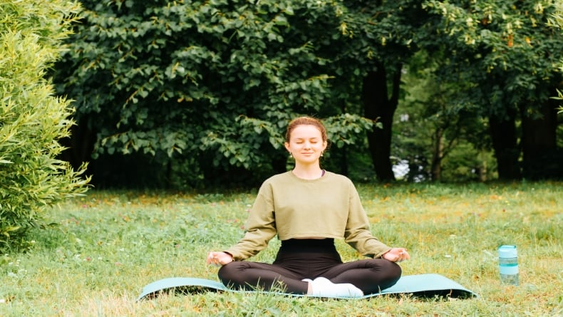 5 Tanda Kalau Kamu Punya Kekuatan Spiritual Terpendam, Ini yang Dirasakan