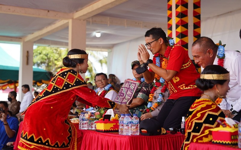 Menparekraf Sandiaga Uno: Festival Pesona Aekhula 2022 Picu Kebangkitan Ekonomi Nias Barat