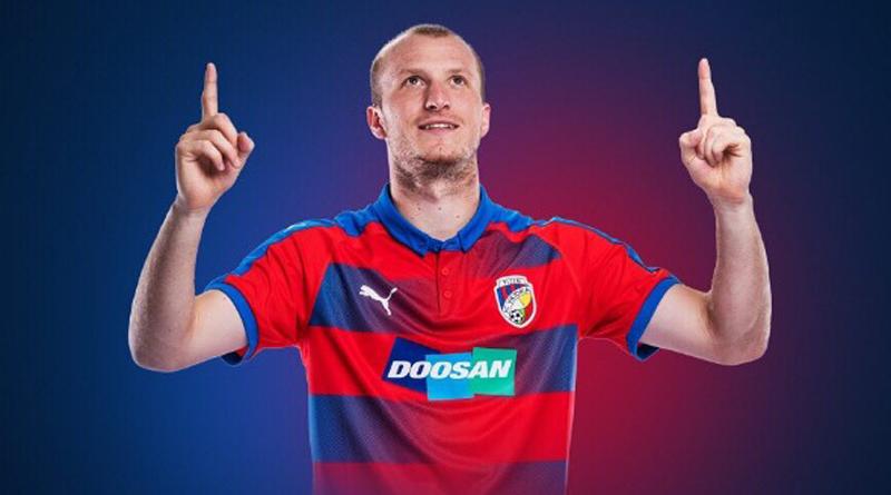 Persija Resmi Dapatkan Michael Krmencik, Striker Pengganti Marko Simic
