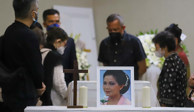 Anak Rima Melati: Mama Sangat Baik, Sering Menolong Orang