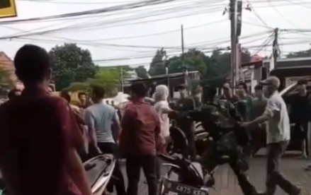 Kronologi Anggota Ormas Keroyok Prajurit TNI AL di Bekasi