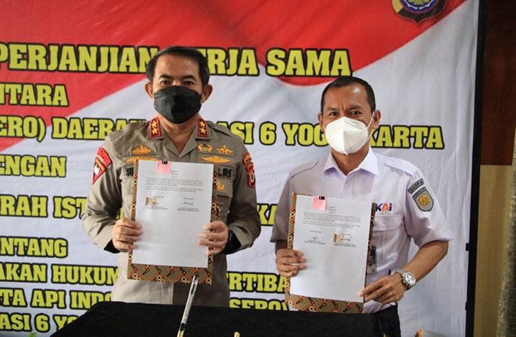 Bersinergi dengan PT KAI, Polda DIY Siap Amankan Penumpang dan Kereta Api