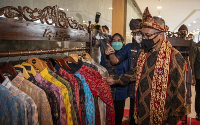 Pemprov Sumsel Fasilitasi UMKM Masuk Mal Selama Fornas VI