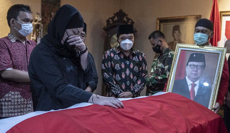 Jelang Pemakaman Menpan RB Tjahjo Kumolo, Polisi Tutup Jalan Depan TMP Kalibata