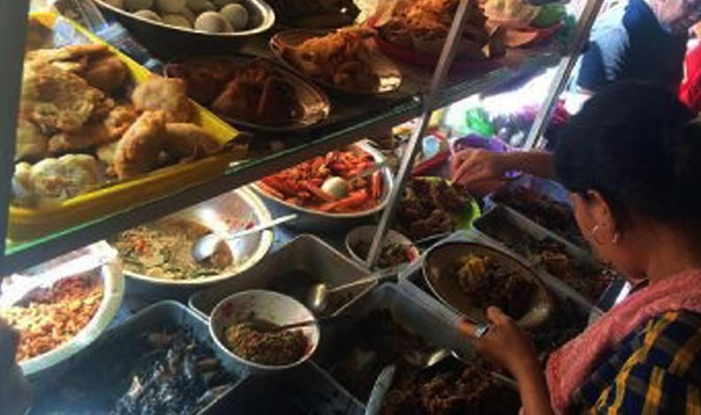  Cerita Pemilik Warung Seafood di Semarang Langganan Tjahjo Kumolo: Beliau Suka Makan Srimping