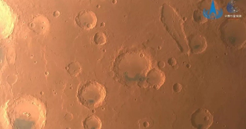 Gunakan Kamera Resolusi Sedang, Orbiter Mars China Berhasil Petakan Planet Merah